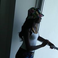 Veronica Green Photo 33