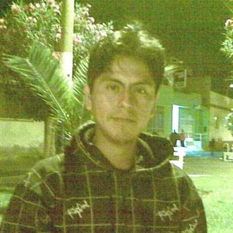 Israel Calderon Photo 23