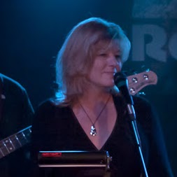 Laura Mcpherson Photo 29