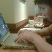 Seung Hong Photo 13
