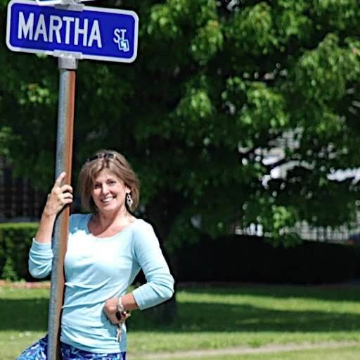 Martha Robbins Photo 21