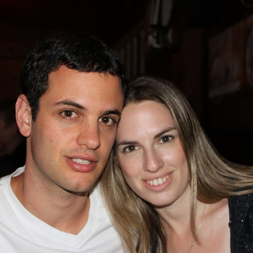 Dana Wolf Photo 19