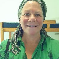 Deborah Levy Photo 23