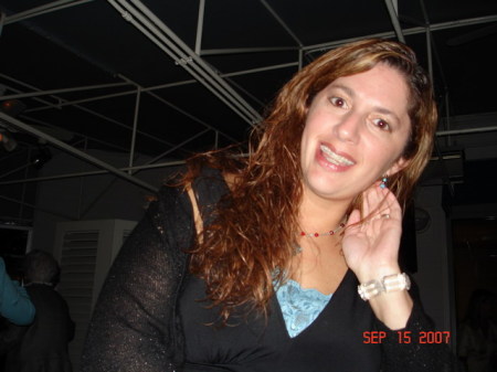 Stacey Taylor Photo 29