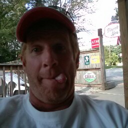Larry Stapleton Photo 15