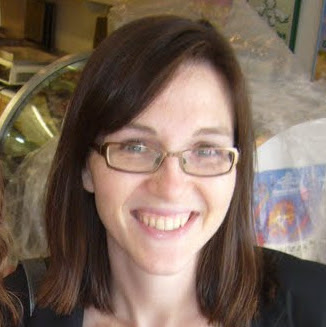 Amy Martin Photo 16