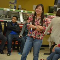 Jennifer Tan Photo 29