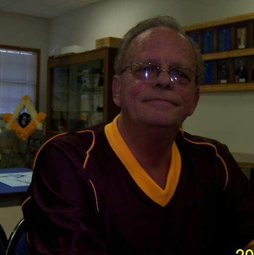 Richard Connors Photo 21