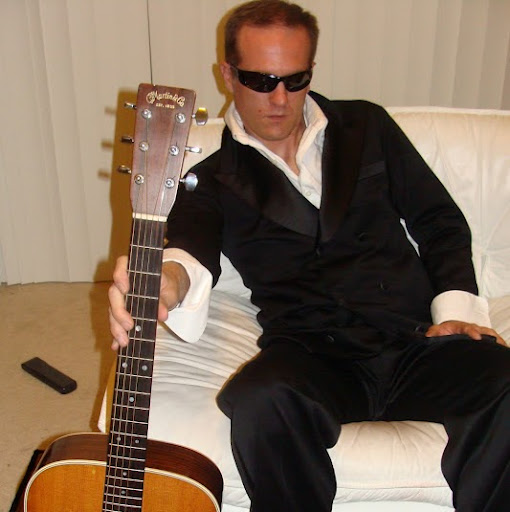 Michael Shultz Photo 36