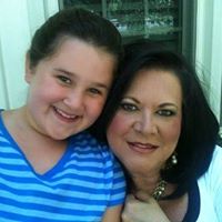 Suzanne Mayes Photo 7