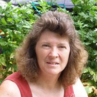 Vickie Elliott Photo 33