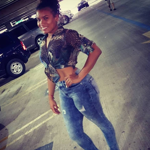 Cindy Castillo Photo 31