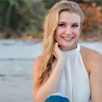 Julia Wolf Photo 16