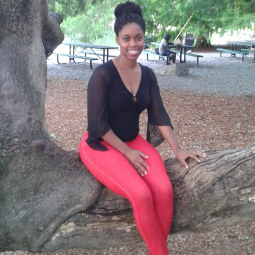 Elizabeth Mccloud Photo 27