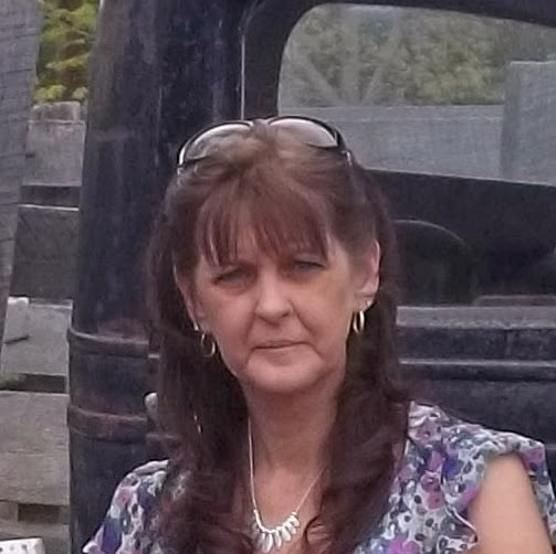 Sheila Calvert Photo 26