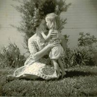 Vicki Scott Photo 13