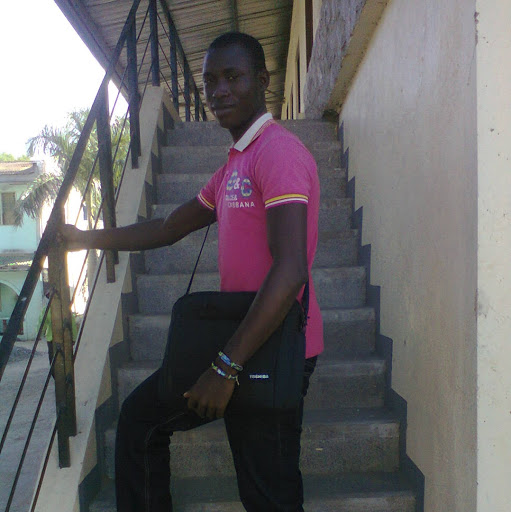 Christopher Victor Photo 15