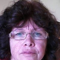 Ruth Wall Photo 11