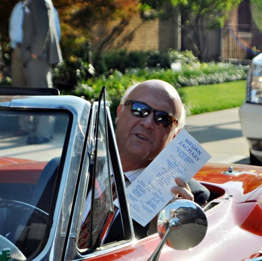 Robert Lindstrom Photo 8