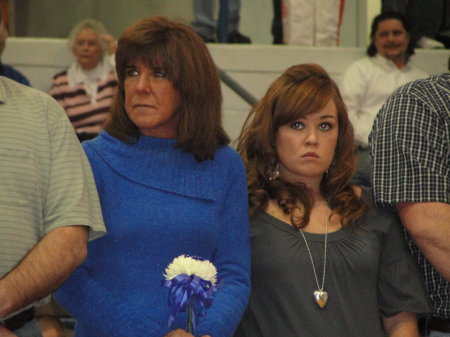 Debbie Hunt Photo 28