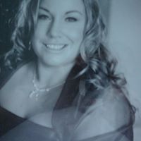 Debbie Reilly Photo 31