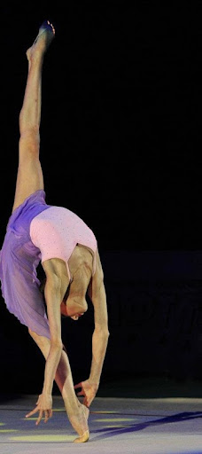 Stephanie Sanchez Photo 20