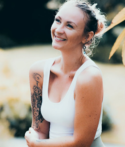Stacey Riley Photo 32
