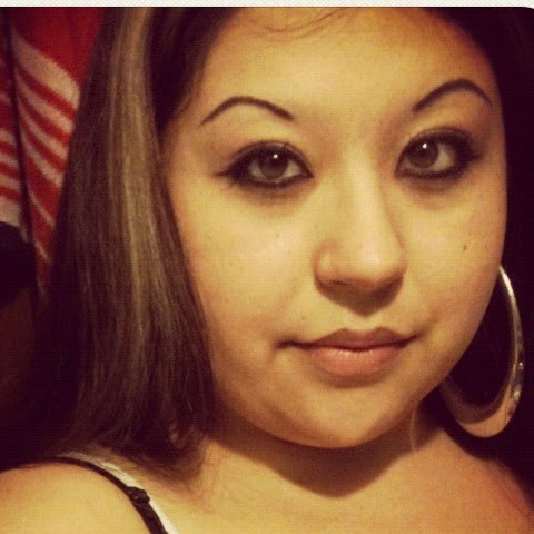 Vanessa Valadez Photo 16