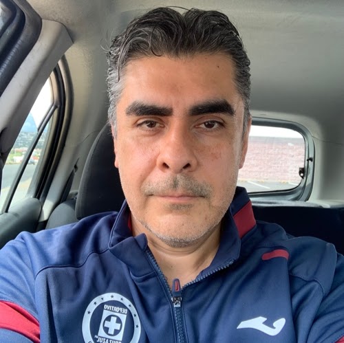 Alfredo Vazquez Photo 36