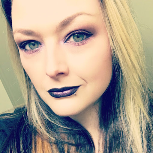 Jennifer Piper Photo 15