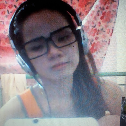 Linh Phan Photo 10