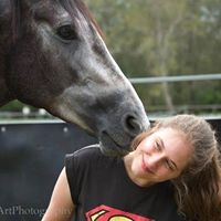 Kathryn Hubbard Photo 16
