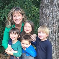 Janet Thompson Photo 29