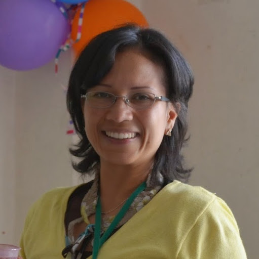 Sandra David Photo 15