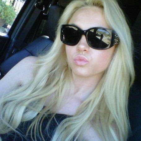 Mandy Miles Photo 35