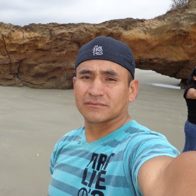 Manuel Salazar Photo 10