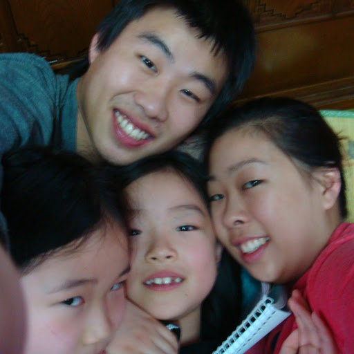 Sung Lee Photo 21