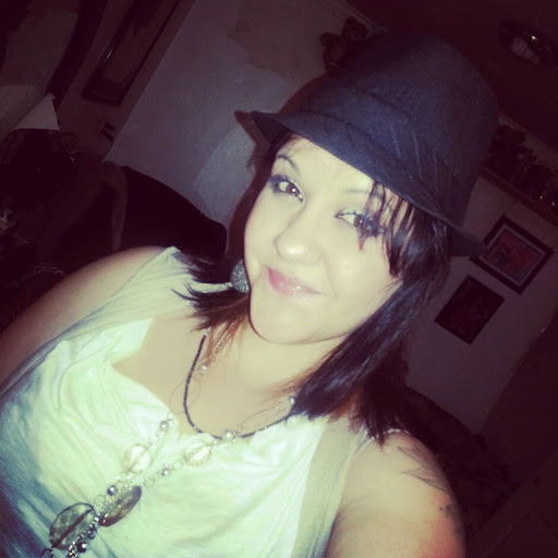 Ashley Robles Photo 19
