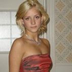 Elizabeth Moran Photo 26