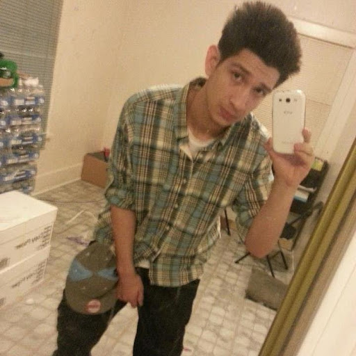 Anthony Esquivel Photo 22