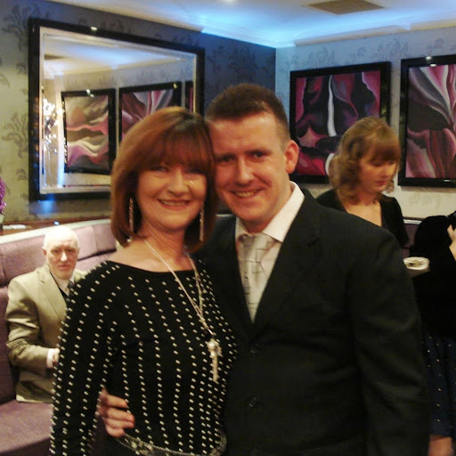 Frances Devine Photo 9