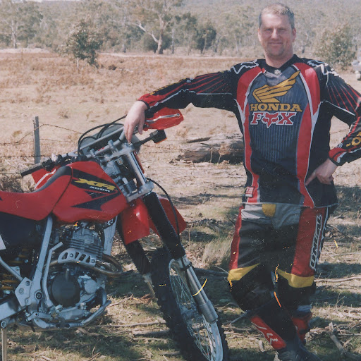 Robert Reeves Photo 58