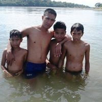 Erwin Calderon Photo 17