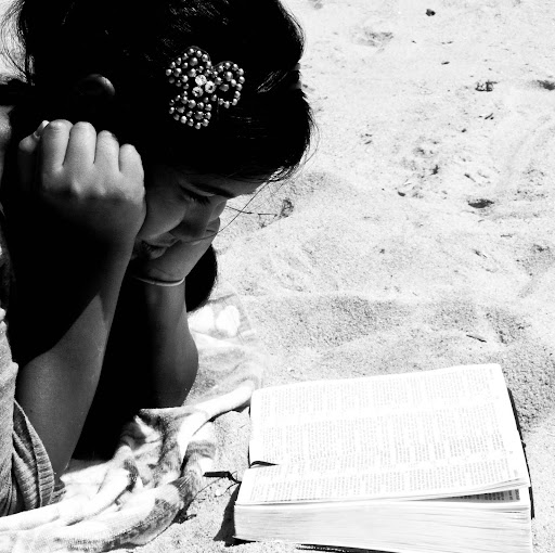 Marie Rojas Photo 17
