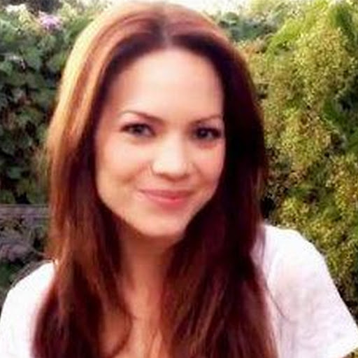 Elizabeth Webber Photo 31