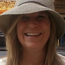 Jennifer Sprague Photo 17