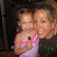 Angela Hart Photo 28