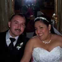 Claudia Robles Photo 20