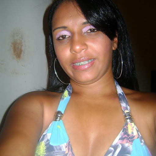 Virginia Kelly Photo 15