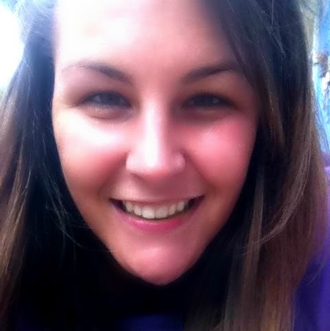 Julia Johnston Photo 24